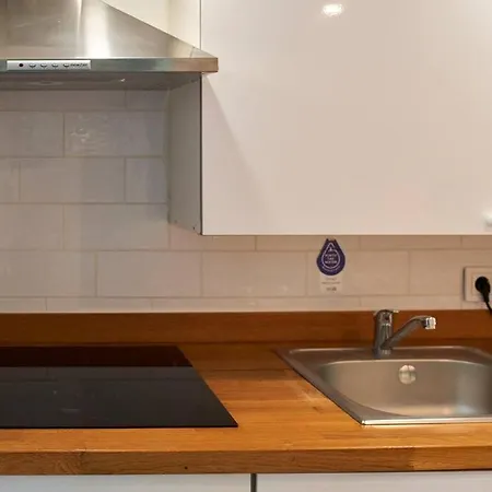 So Simply Ribeira Oporto