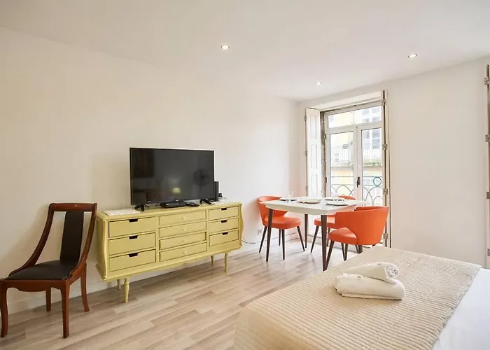 So Simply Ribeira Porto