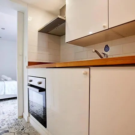 So Simply Ribeira Apartman *